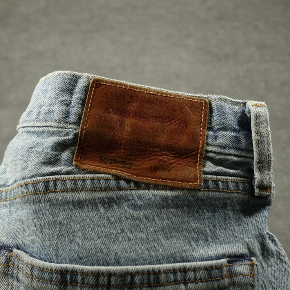 Levi's 501 Jeans Mens 33x32 Light Blue Premium Straight Leg Button Fly Stretch